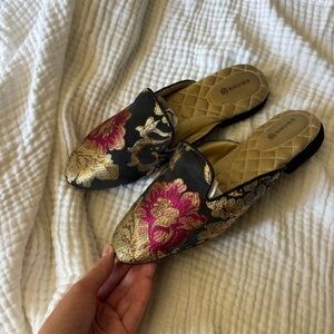 Birdies Phoebe black pink gold jacquard mule slides size 6.5